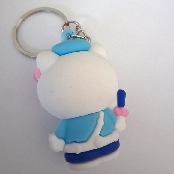Hello Kitty Keychain - Picture 2 of 2